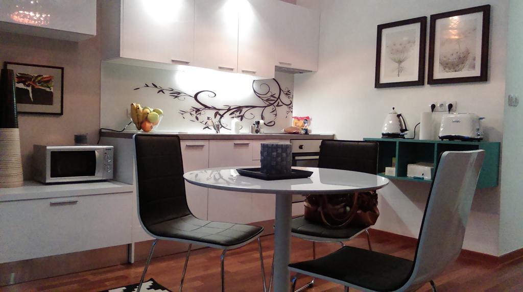 Apartments Sulekova Ζάγκρεμπ Δωμάτιο φωτογραφία