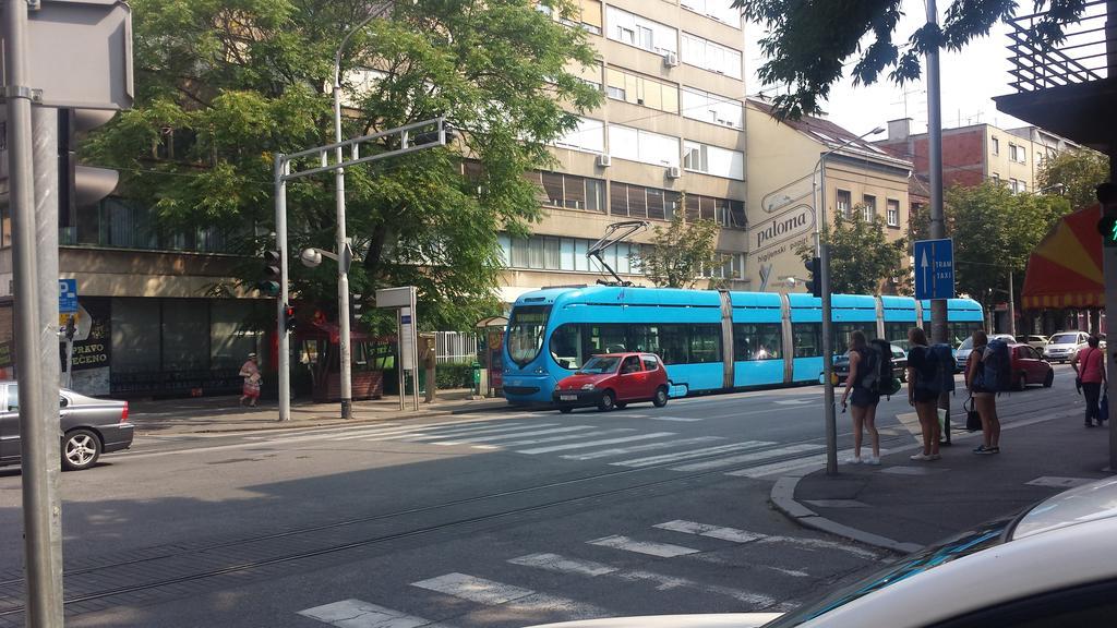 Apartments Sulekova Ζάγκρεμπ Δωμάτιο φωτογραφία